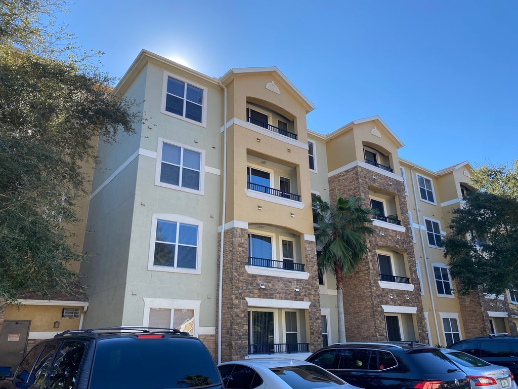 Multi-unit rental property during an investor condition assessment in Duval County
