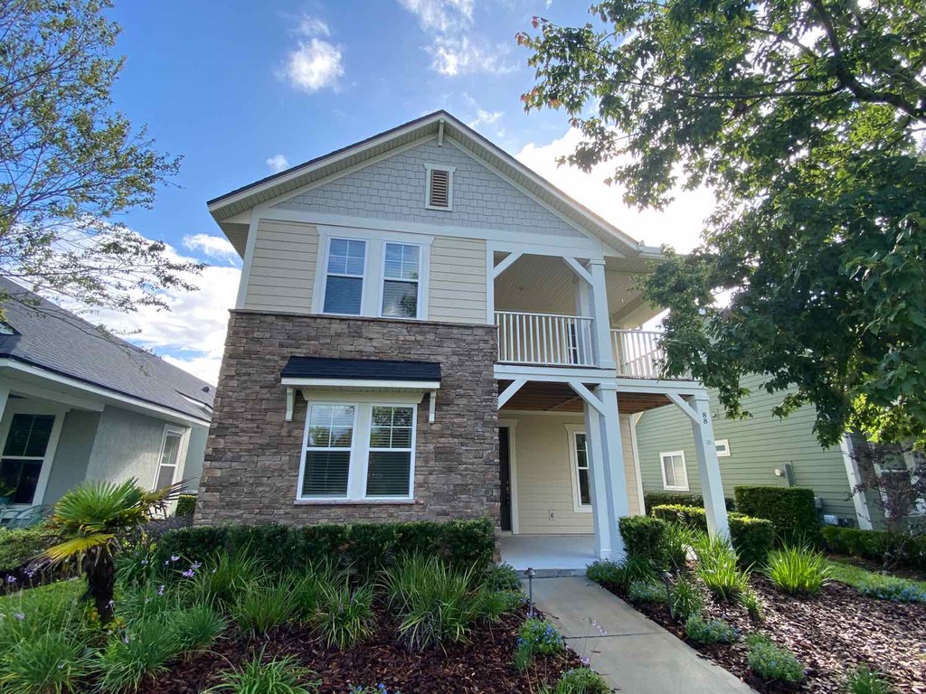 Home buyer's inspection on a house in Nocatee, Florida