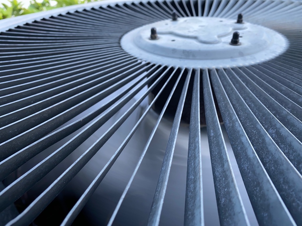 HVAC condition assessment during a Florida 4-point insurance inspection